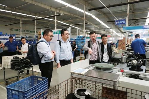 工業(yè)互聯(lián)網(wǎng)專家走進(jìn)文登企業(yè)，登門送服務(wù)助力產(chǎn)業(yè)升級